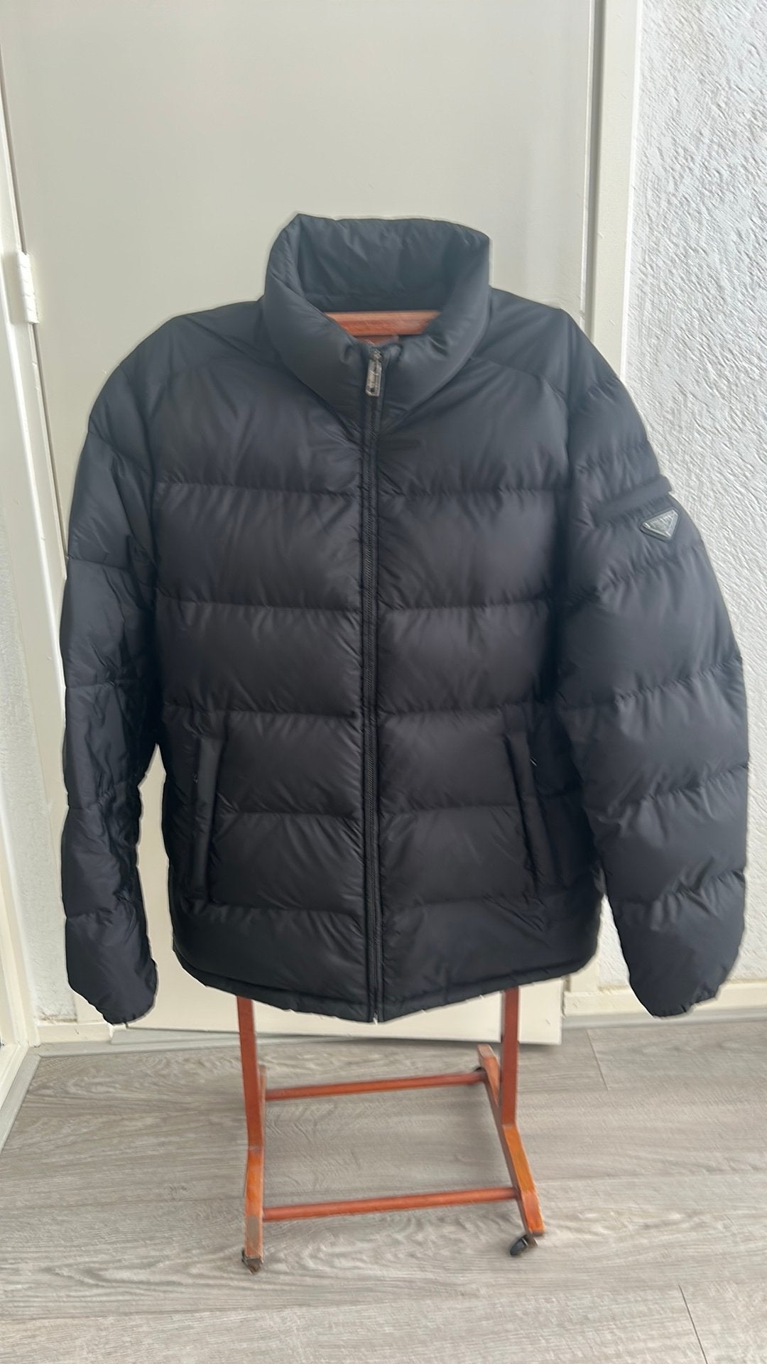 Prada warme donsjas zwart maat 56 (XL), Kleding | Heren, Jassen | Winter, Ophalen, Gedragen, Maat 56/58 (XL), Zwart
