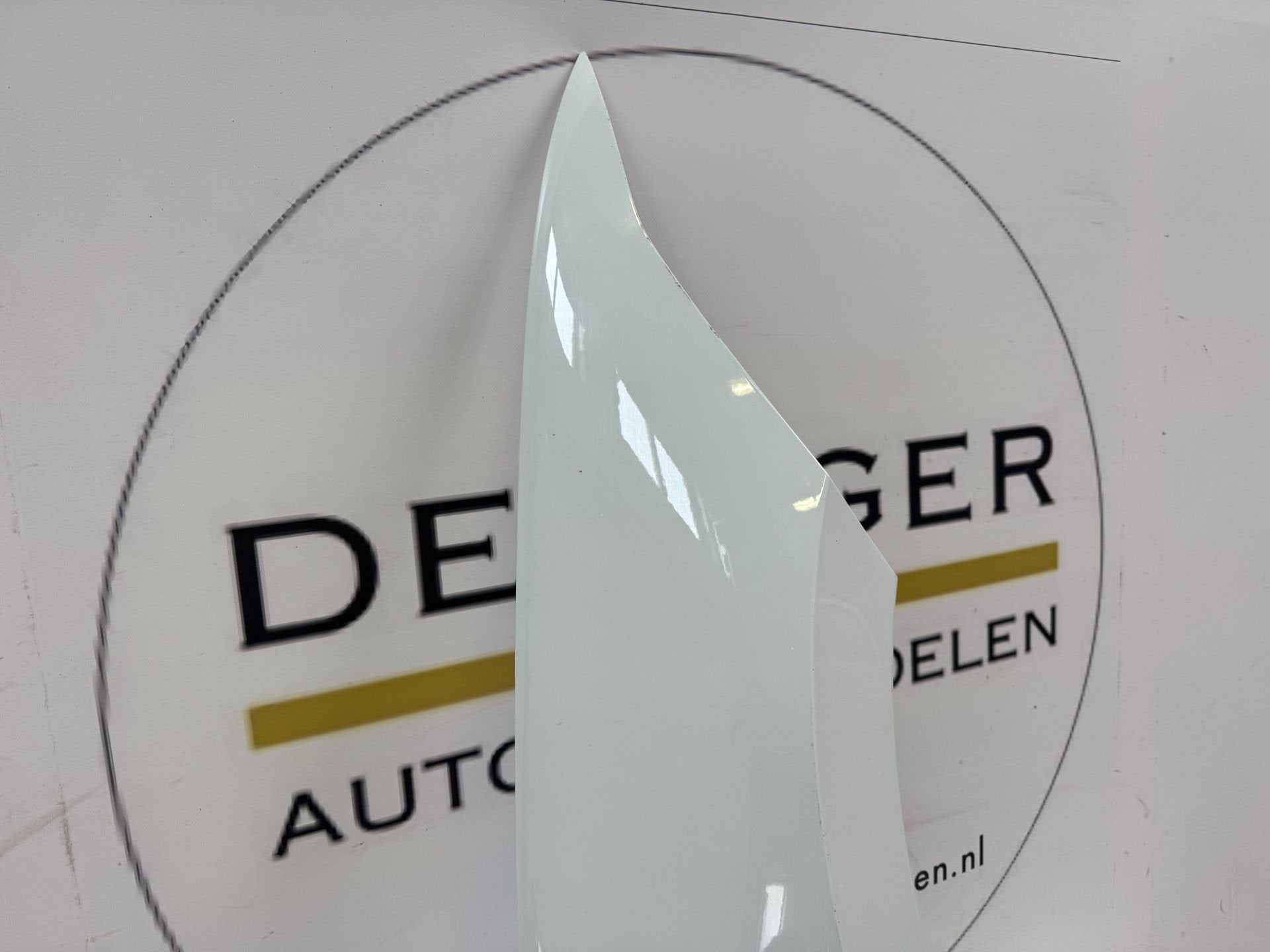 PASSAT 3J B9 VOORSCHERM SPATBORD RECHTS 3J0821116 24-, Gebruikt, Volkswagen, Volkswagen AG, Vw@volkswagen.de