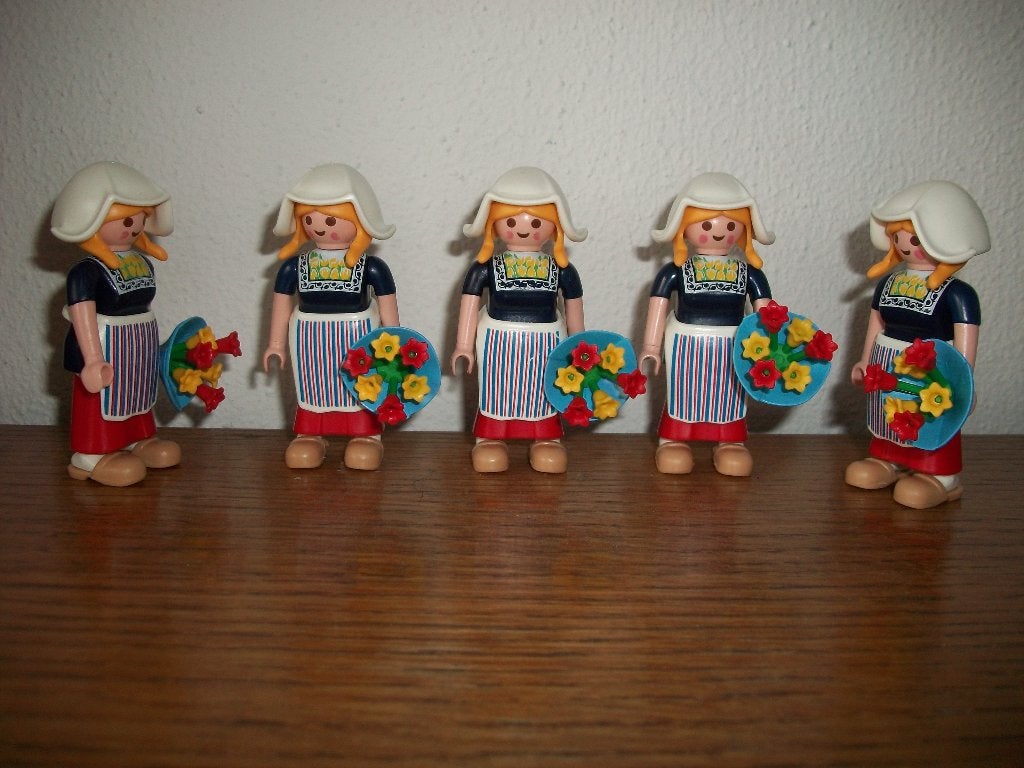 Bloemenmeisje / Hollands meisje / tulpen / Figures serie 15, Ophalen of Verzenden, Nieuw, Complete set, Figuren