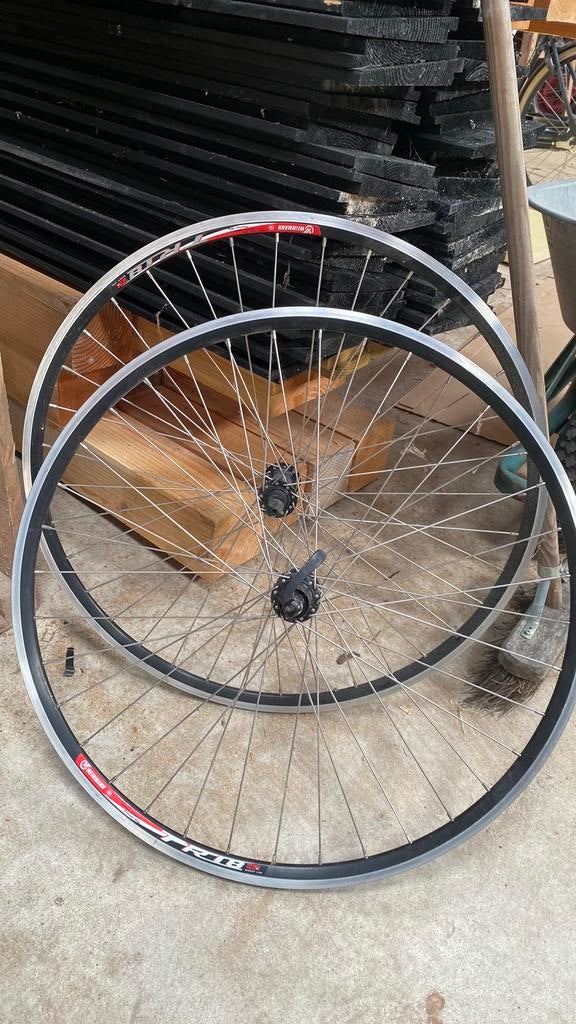 Weinmann 700x18/23c velgen, Fietsen en Brommers, Ophalen of Verzenden, Zo goed als nieuw, Aluminium