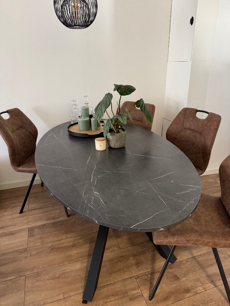 Eettafel | Ikea mariedamm, Huis en Inrichting, Tafels | Eettafels, Ophalen, 100 tot 150 cm, Zo goed als nieuw, Vijf personen of meer