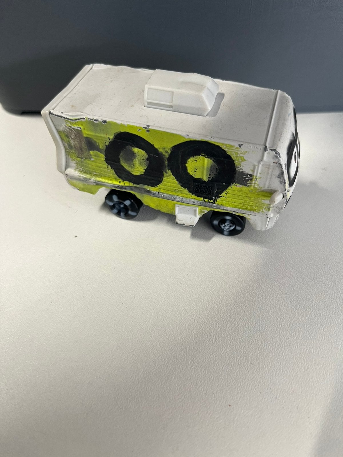 Disney Cars Pixar RV Camper demolition zeldzaam, Ophalen of Verzenden, Zo goed als nieuw