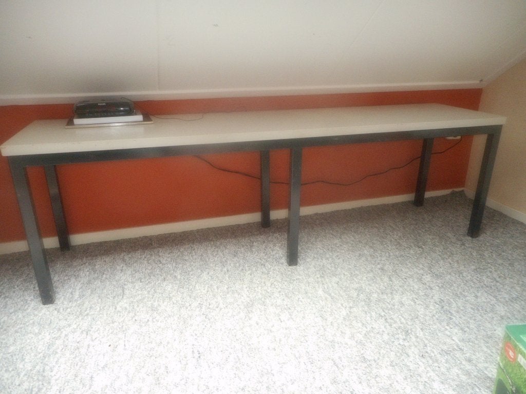 houtklover tafel, Ophalen of Verzenden, Zo goed als nieuw, Liggend