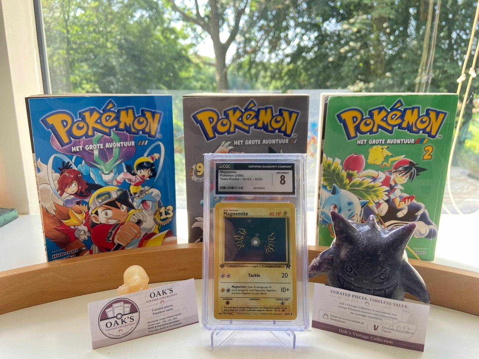 Magnemite CGC 8 1st Edition, Ophalen of Verzenden, Zo goed als nieuw