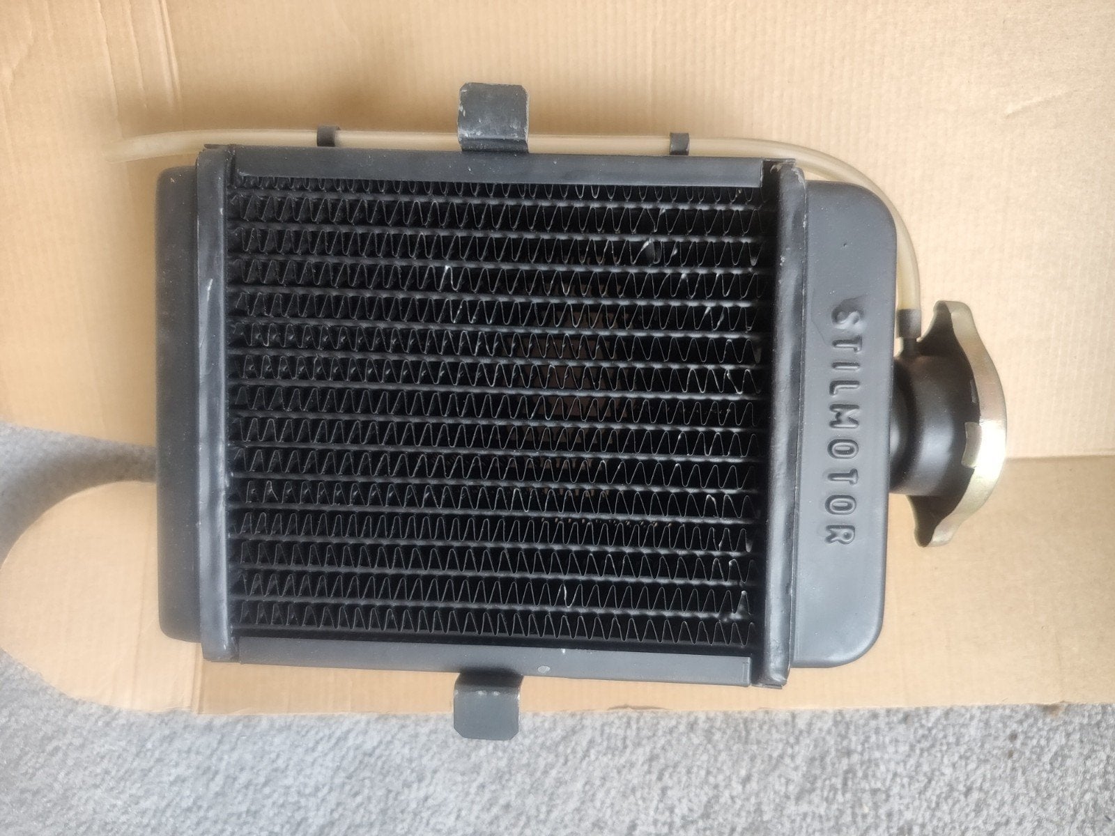 Stilmotor radiator cr kx rm yz cross race kart 50cc, Motoren, Ophalen, Nieuw