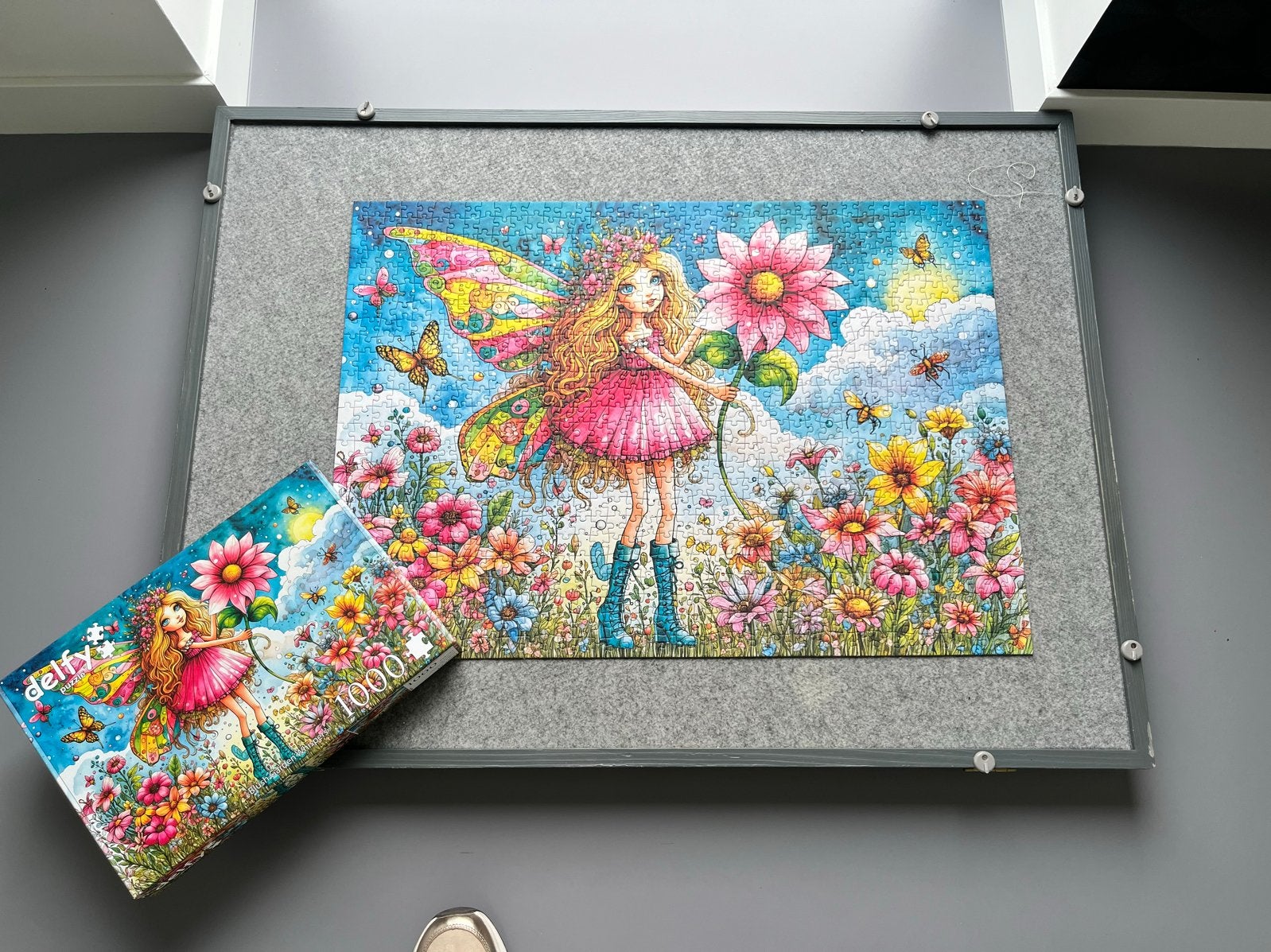 Delfy legpuzzel 1000 stukjes - Rook- en huisdiervrij, Ophalen of Verzenden, 500 t/m 1500 stukjes, Zo goed als nieuw, Legpuzzel