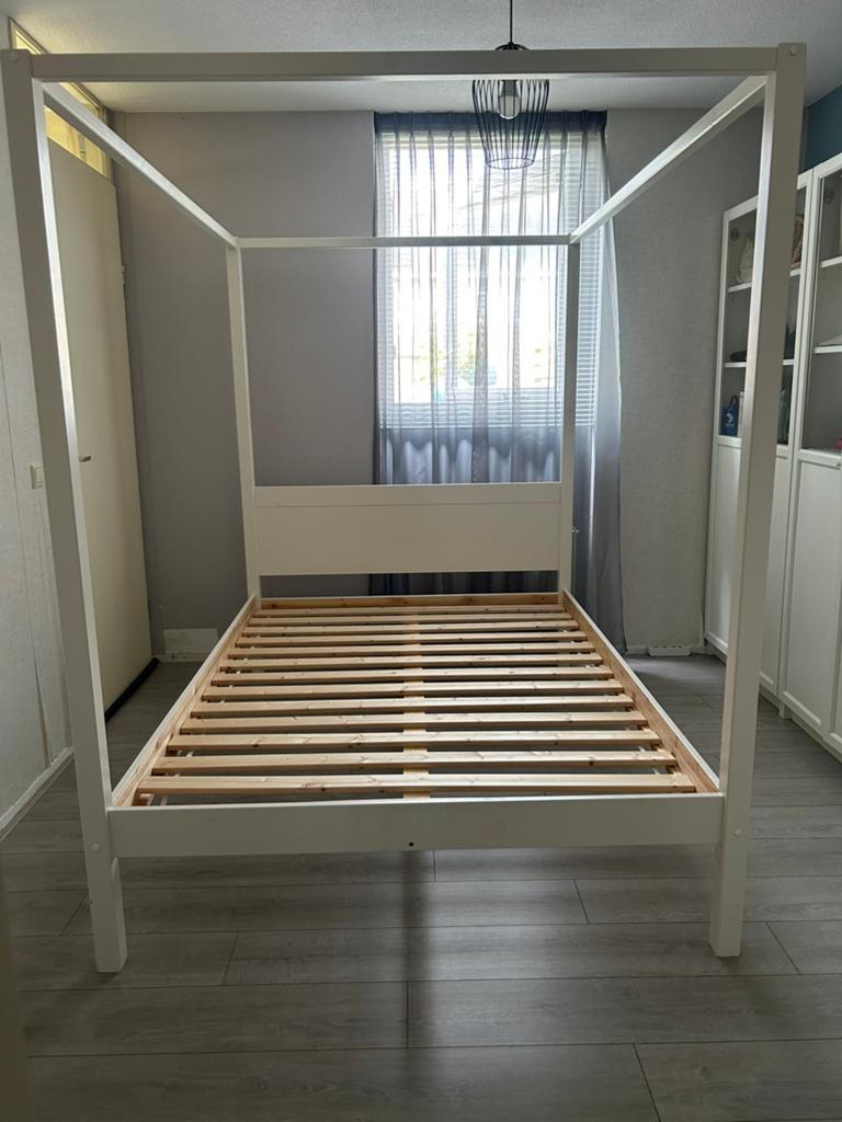 Hemelbed wit 140x 200, Ophalen, 180 cm of meer, 85 tot 100 cm