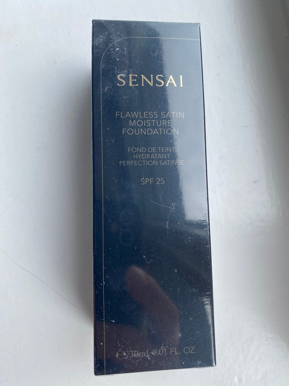 Sensai foundation, Gehele gezicht, Beige, Nieuw, Ophalen of Verzenden