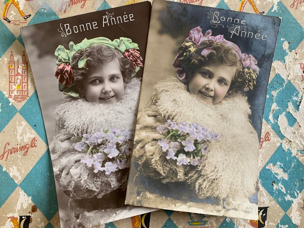 1908 Bonne Année - meisje met paarse bloemetjes, Verzamelen, Ansichtkaarten | Themakaarten, Ophalen of Verzenden, Voor 1920, Gelopen