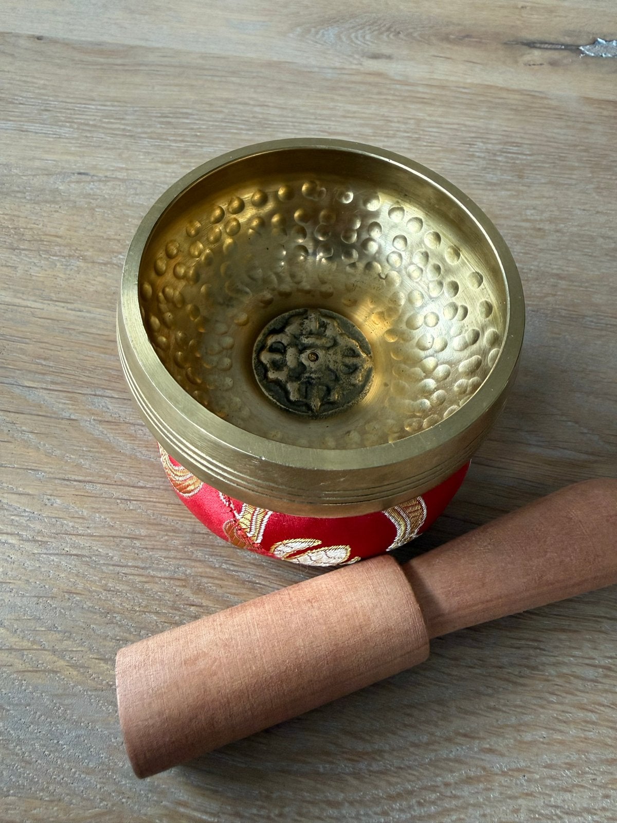 Klankschaal met stempel, kussen en klopper, Ophalen of Verzenden, Gebruikt