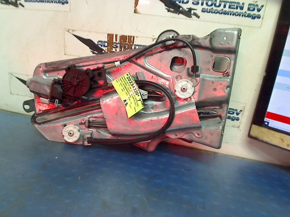 Raammechaniek Elek Rechts Achter 307 CC (3B) 2004, Kontakt-peugeot@peugeot.com, Gebruikt, Peugeot Deutschland GmbH, Bahnhofsplatz, Rüsselsheim 65423, , Duitsland