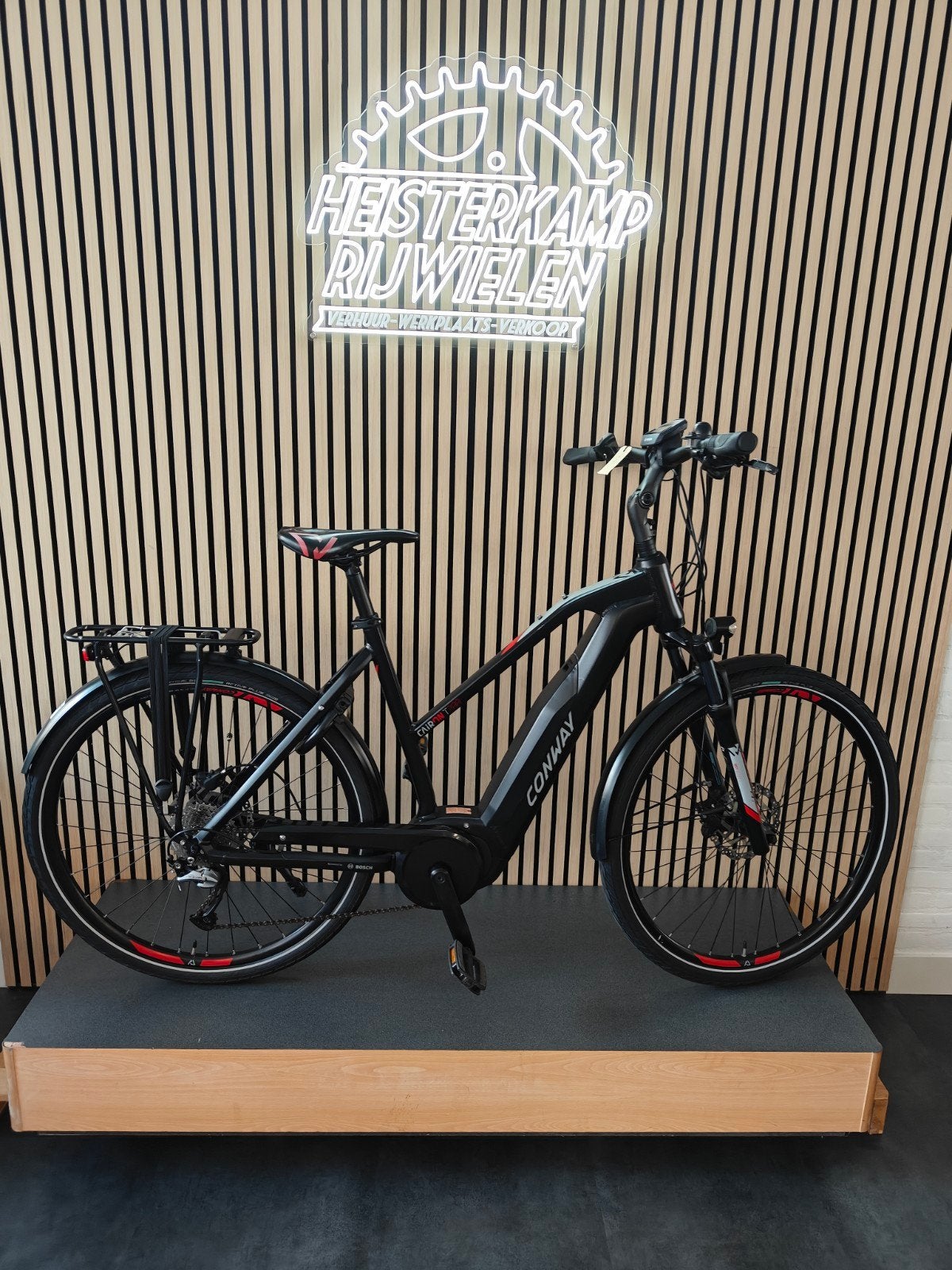 Conway Cairon T200, slechts 4000km, Fietsen en Brommers, Elektrische fietsen, Zo goed als nieuw, 50 km per accu of meer, 55 tot 59 cm