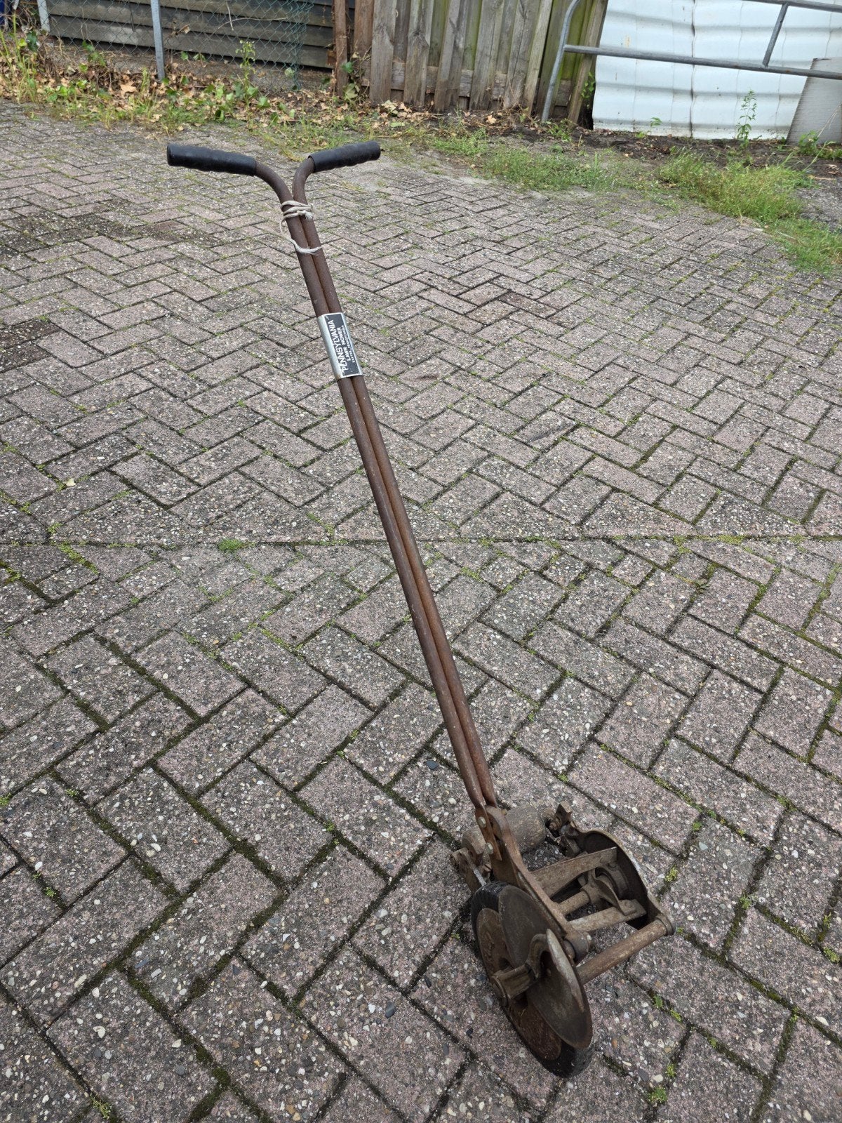 Antieke Pennsylvania kantenmaaier / grasmaaier, Ophalen, Gebruikt, Pennsylvania, Handgrasmaaier
