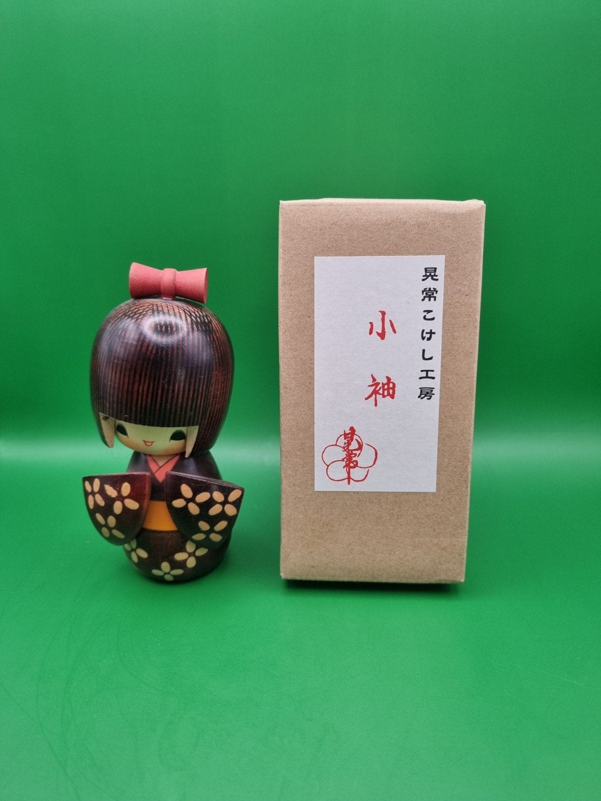 Cute Yukata de Hana Kokeshi van Kojo Tanaka, Hout, Geschilderd, Ophalen of Verzenden, 14 cm