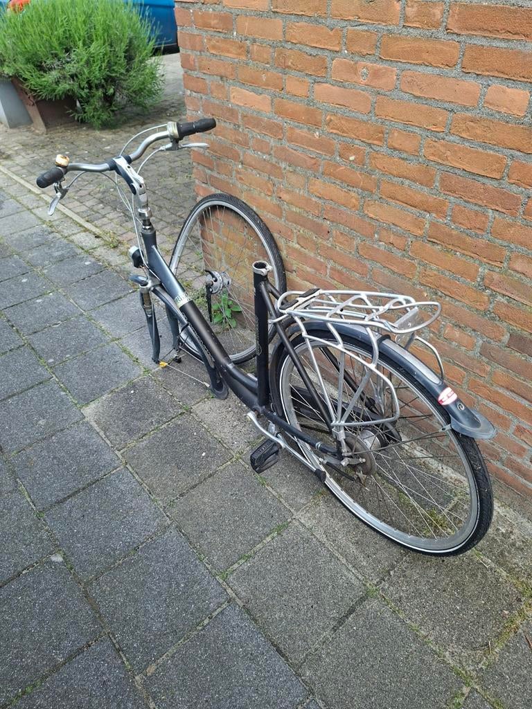 Gratis op te halen: Aluminium fietsframes met onderdelen, Overige merken, Velgrem, Versnellingen, Ophalen of Verzenden