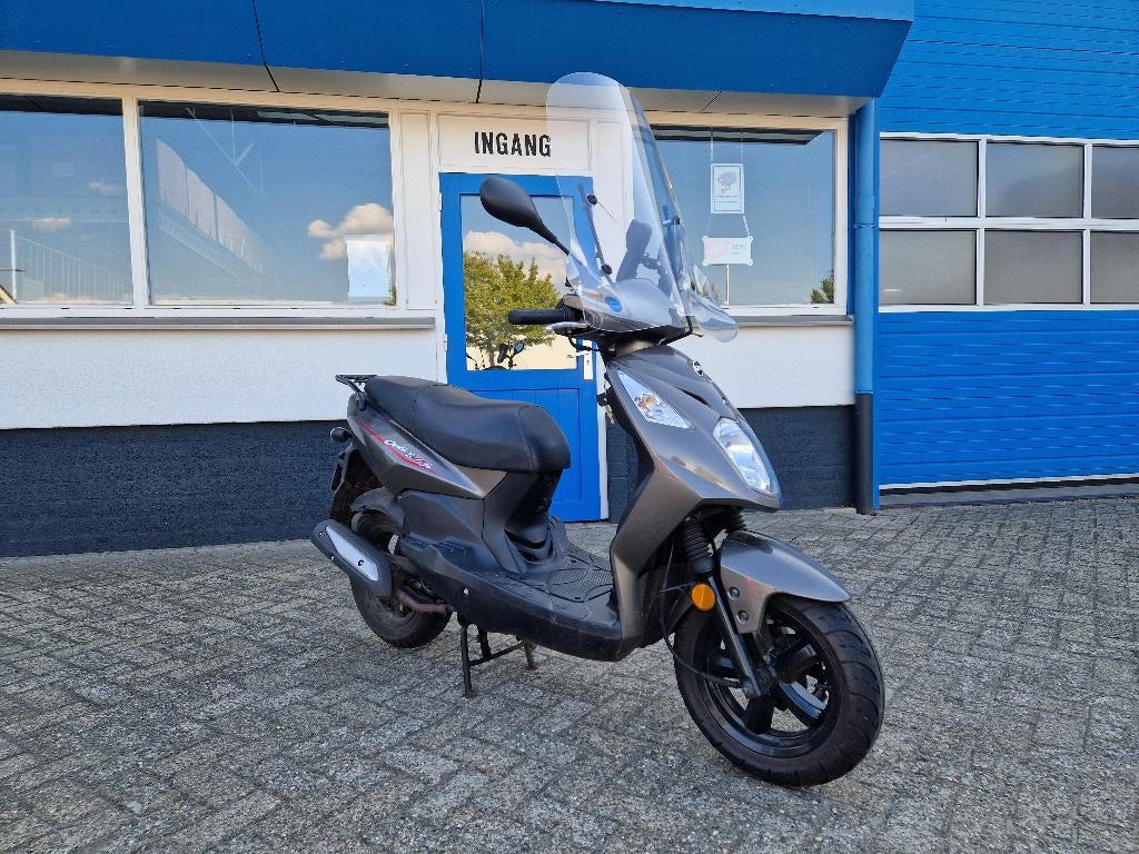 Sym orbit II euro 4 bouwjaar 2020 ( MOTORSCHADE ), Fietsen en Brommers, Brommers | Schadebrommers, Ophalen, Maximaal 45 km/u, Overige merken