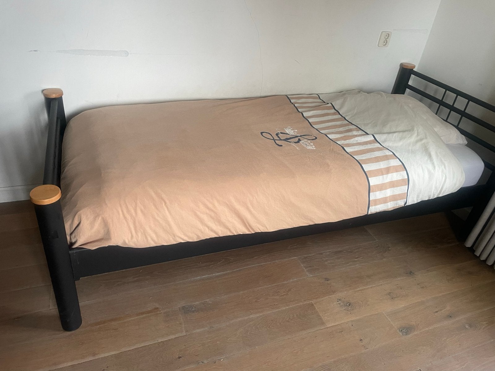 Eenpersoonsbed (extra lang )!, Ophalen, Gebruikt, Eenpersoons, Zwart