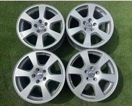 17” Orig Volvo Segin XC70 Xc60 velgen 2015 winter zomer, Auto-onderdelen, Ophalen, Gebruikt, Banden en Velgen, 17 inch