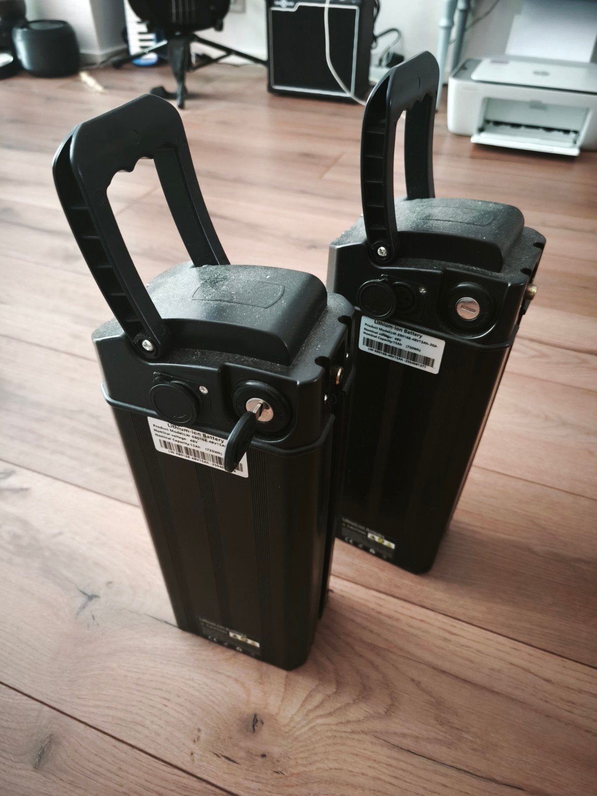 Lithium-ion accu 48V 15Ah (720Wh) voor e-bike (2 stuks), Fietsen en Brommers, Fietsaccessoires | Fietsaccu's, Ophalen, Zo goed als nieuw