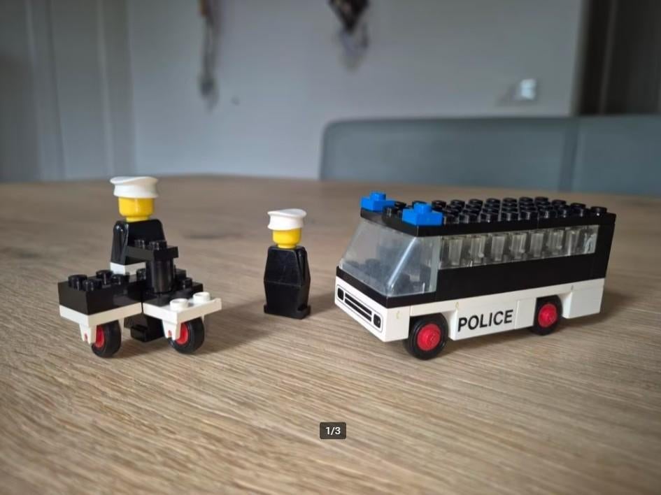 Legoset 659 Politiepatrouille met motor, bus en 2 agenten, Compleet, Gebruikt, Lego, Ophalen of Verzenden