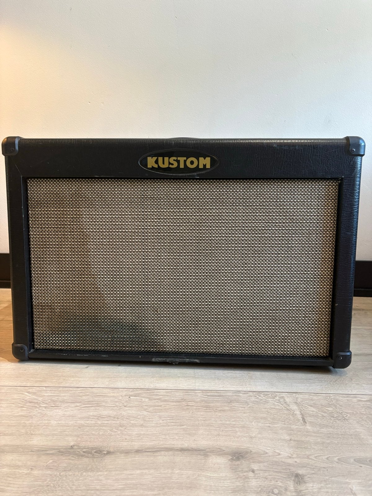 Kustom Quad 100 DFX Gitaarversterker met Footswitch, Ophalen, Gebruikt, Gitaar, 100 watt of meer