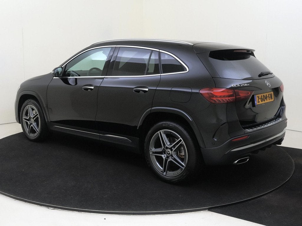 Mercedes-Benz GLA-klasse 250 e Star Edition AMG Line / 19"/, Auto's, Mercedes-Benz, 16 kWh, Zwart, Bedrijf, Hybride Elektrisch/Benzine