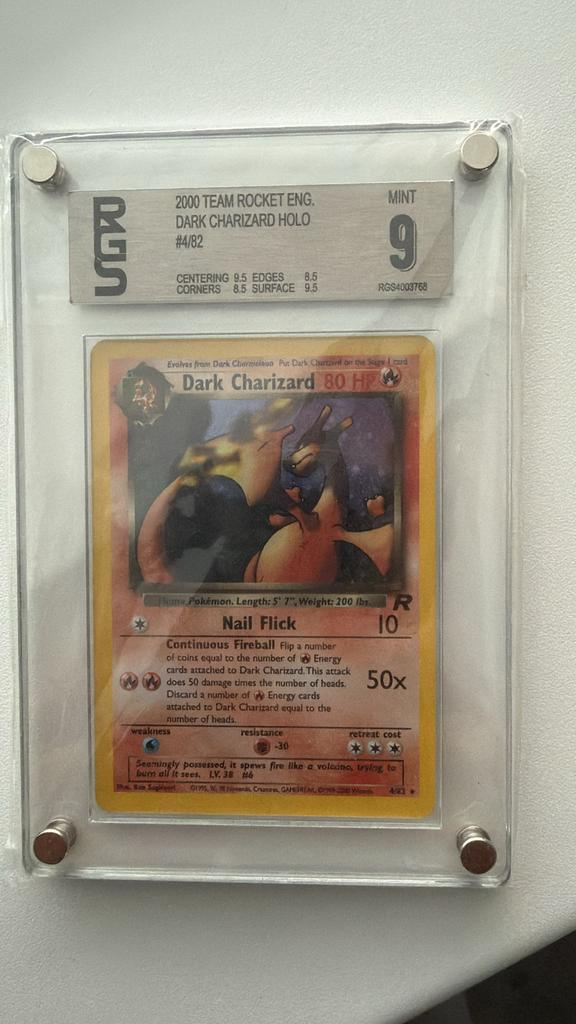 Dark Charizard Holo 2000 Team Rocket BGS 9 Mint Pokémon, Hobby en Vrije tijd, Verzamelkaartspellen | Pokémon, Ophalen of Verzenden