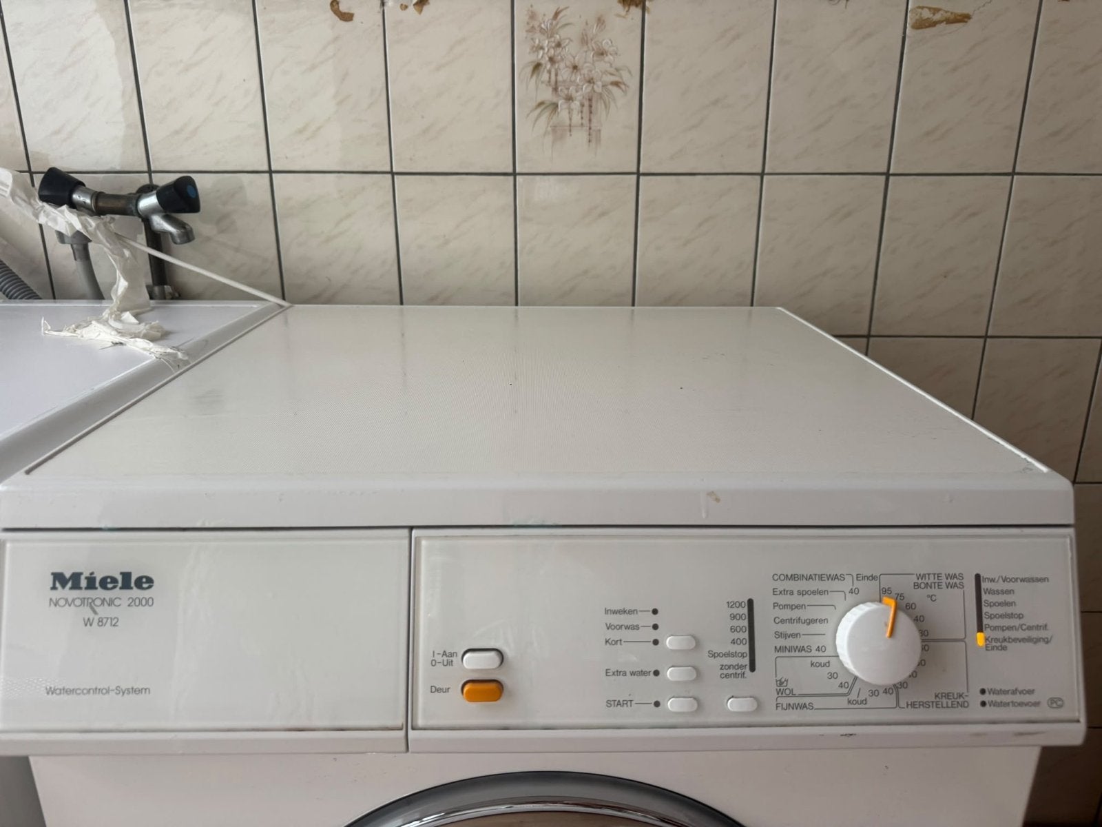 Foto 3 van Miele Novotronic 2000 W 872 Wasmachine