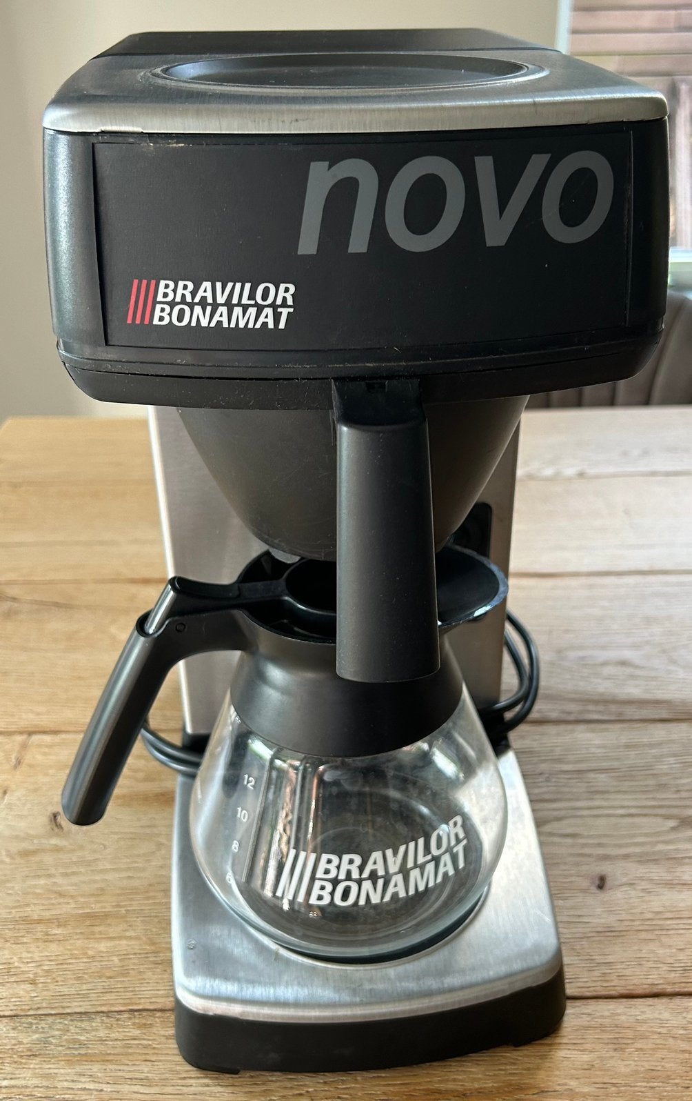 Bravilor NOVO, 10 kopjes of meer, Ophalen of Verzenden, Zo goed als nieuw, Koffiemachine