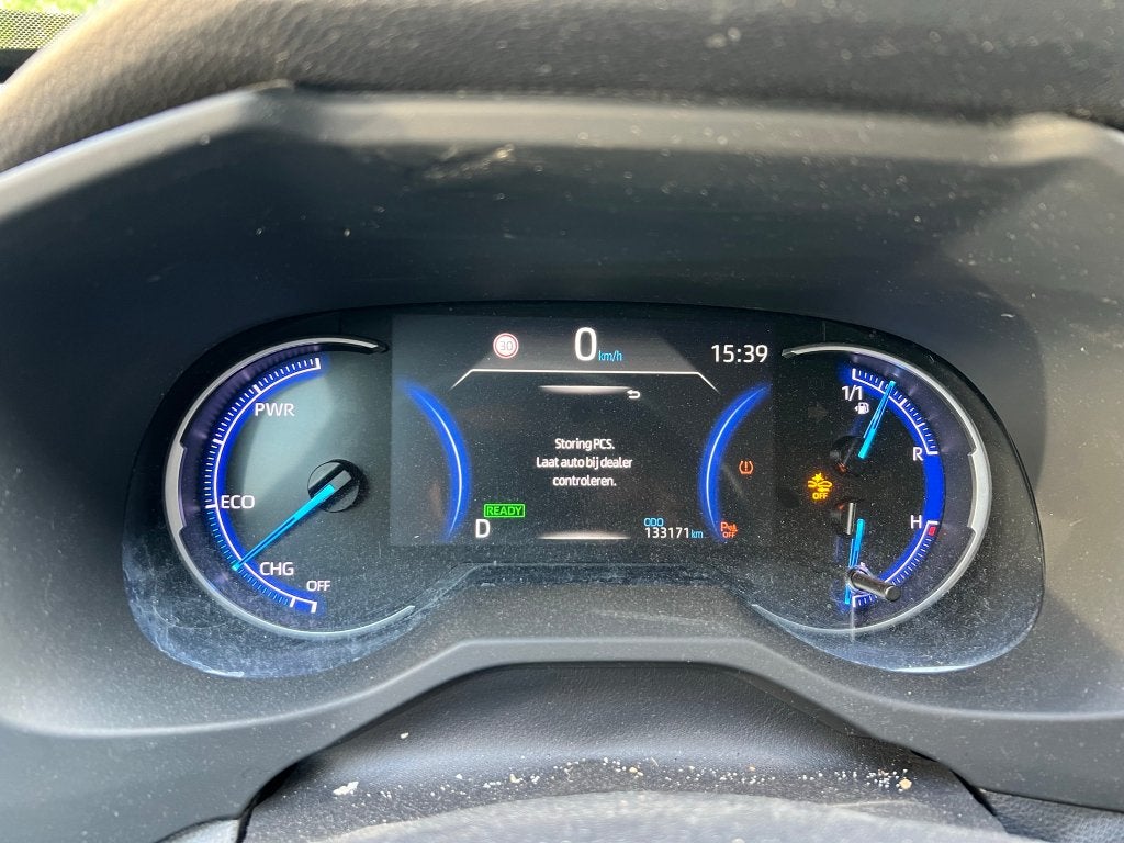 Foto 12 van Toyota Rav4 2.5 Hybrid AWD 2019 - technisch goed