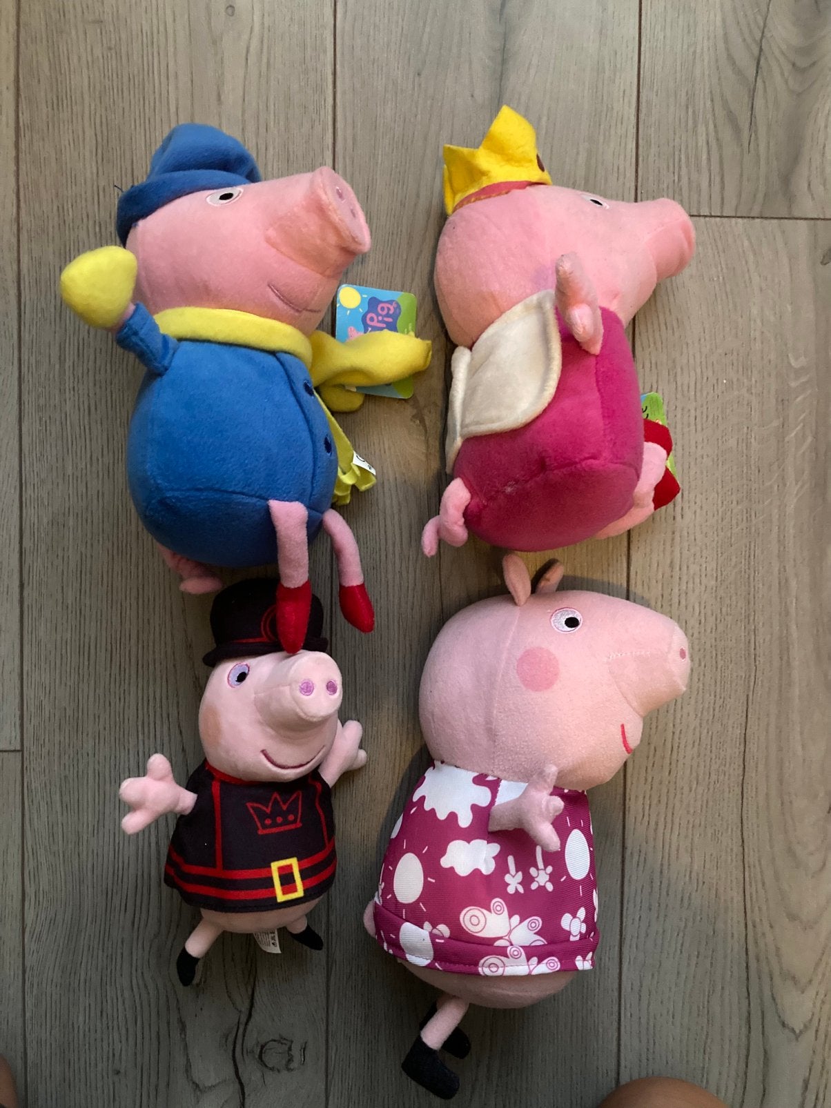 4 leuke Peppa Pig knuffels, 2 nieuwe, Ophalen of Verzenden, Nieuw, Overige typen