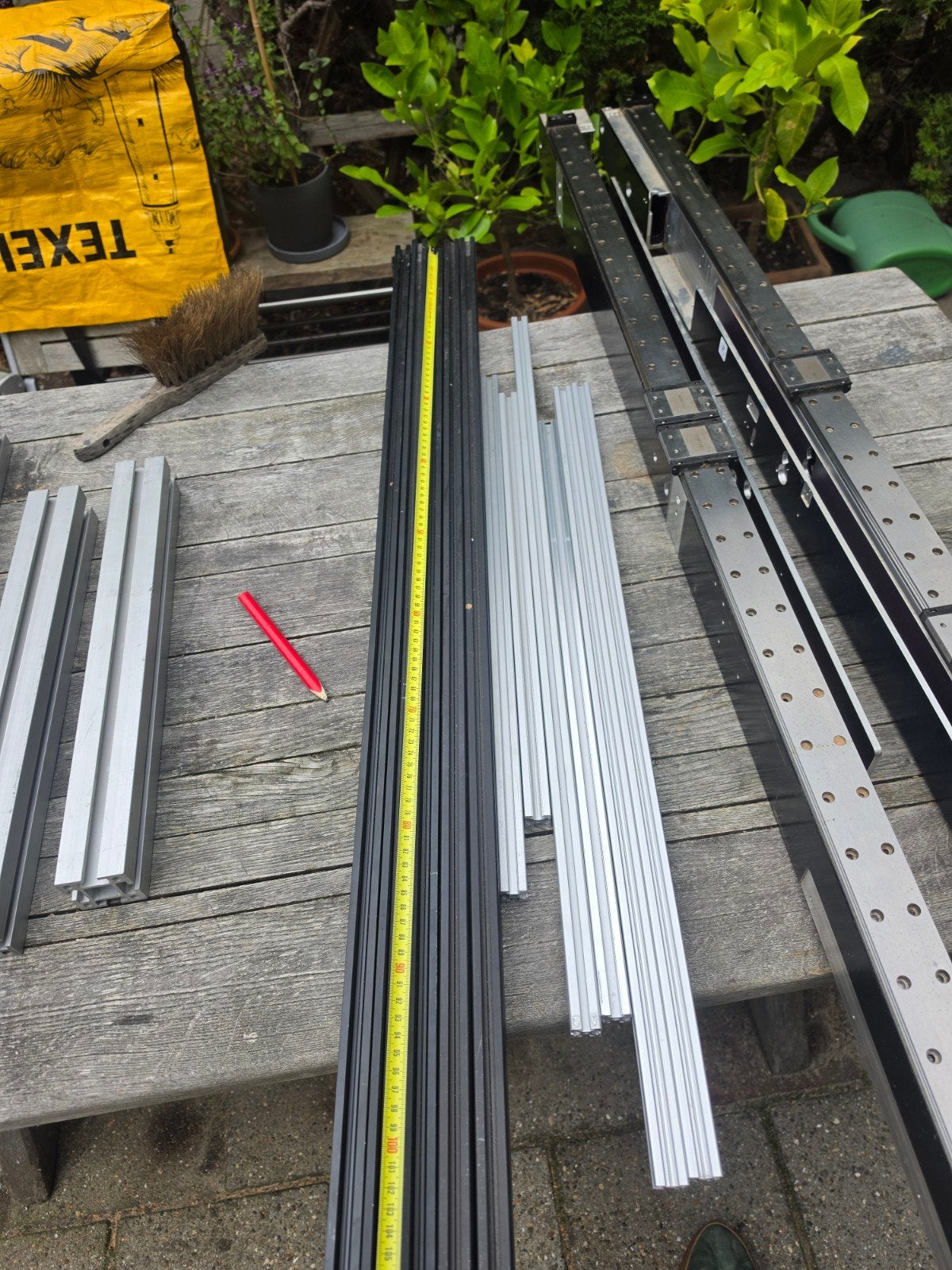 2040 en 2020 aluminium profielen, diverse lengtes, Ophalen
