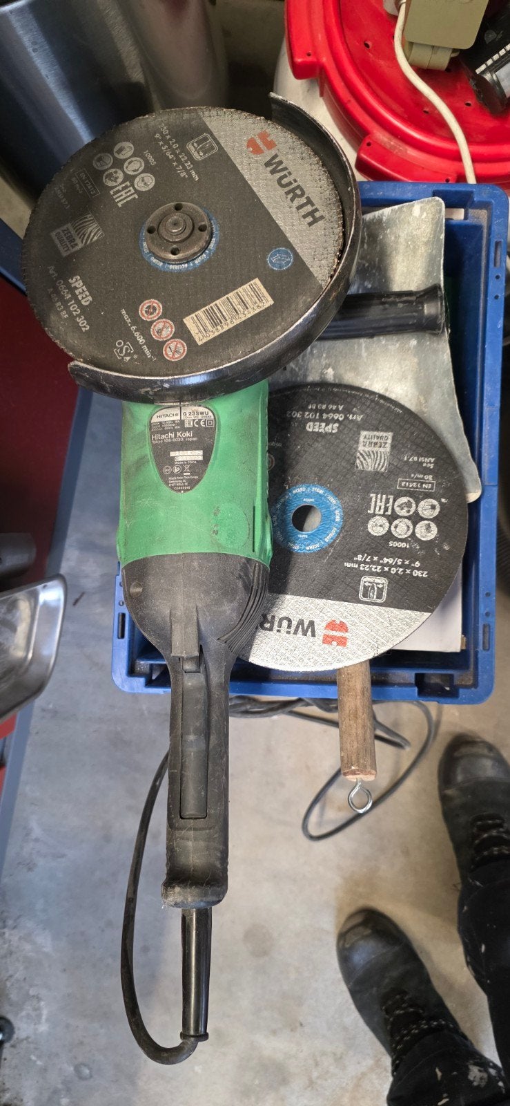 Hikoki grote slijptol, Ophalen of Verzenden, Gebruikt, 1000 watt of meer, Haakse handslijpmachine