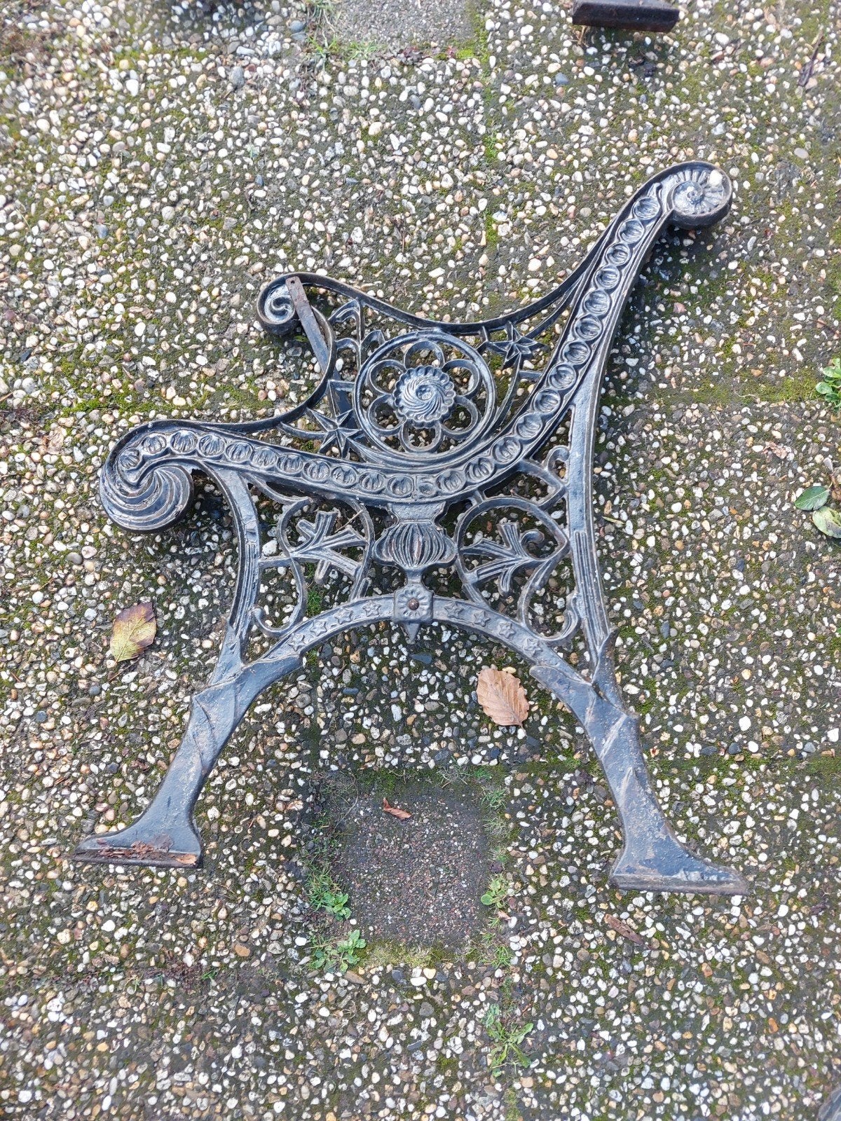 Antieke gietijzeren bankpoten - set van 2, Ophalen