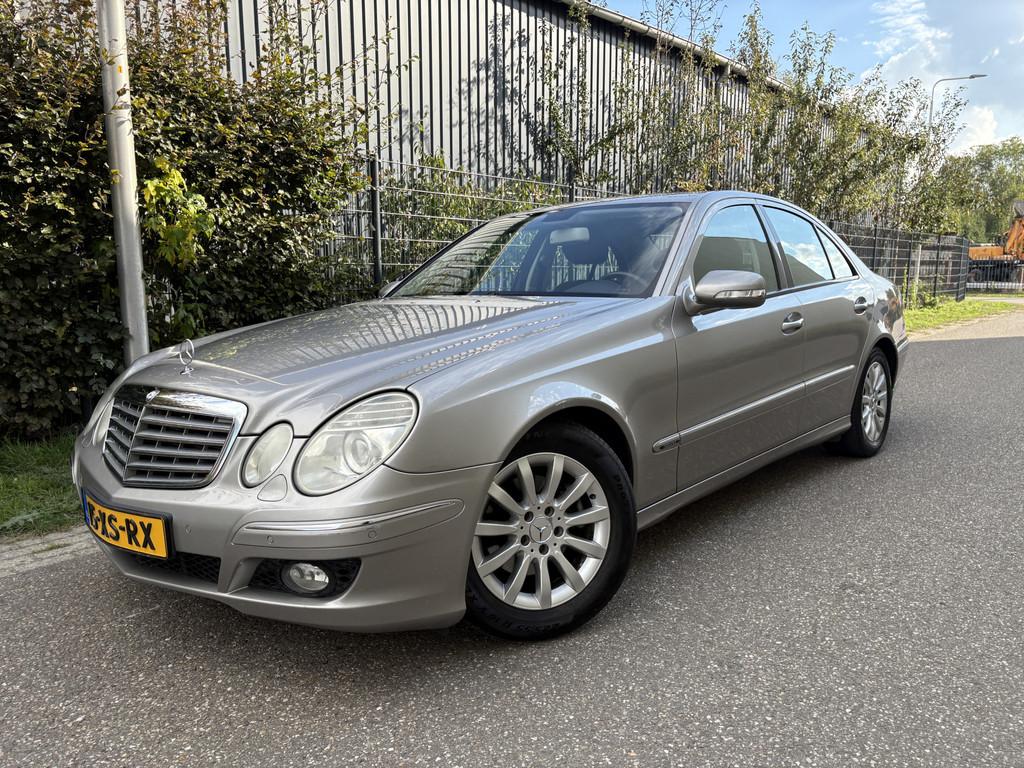 Mercedes-Benz E-Klasse 280 CDI Elegance / AUTOMAAT / NAVI /, Automaat, Achterwielaandrijving, Gebruikt, 190 pk