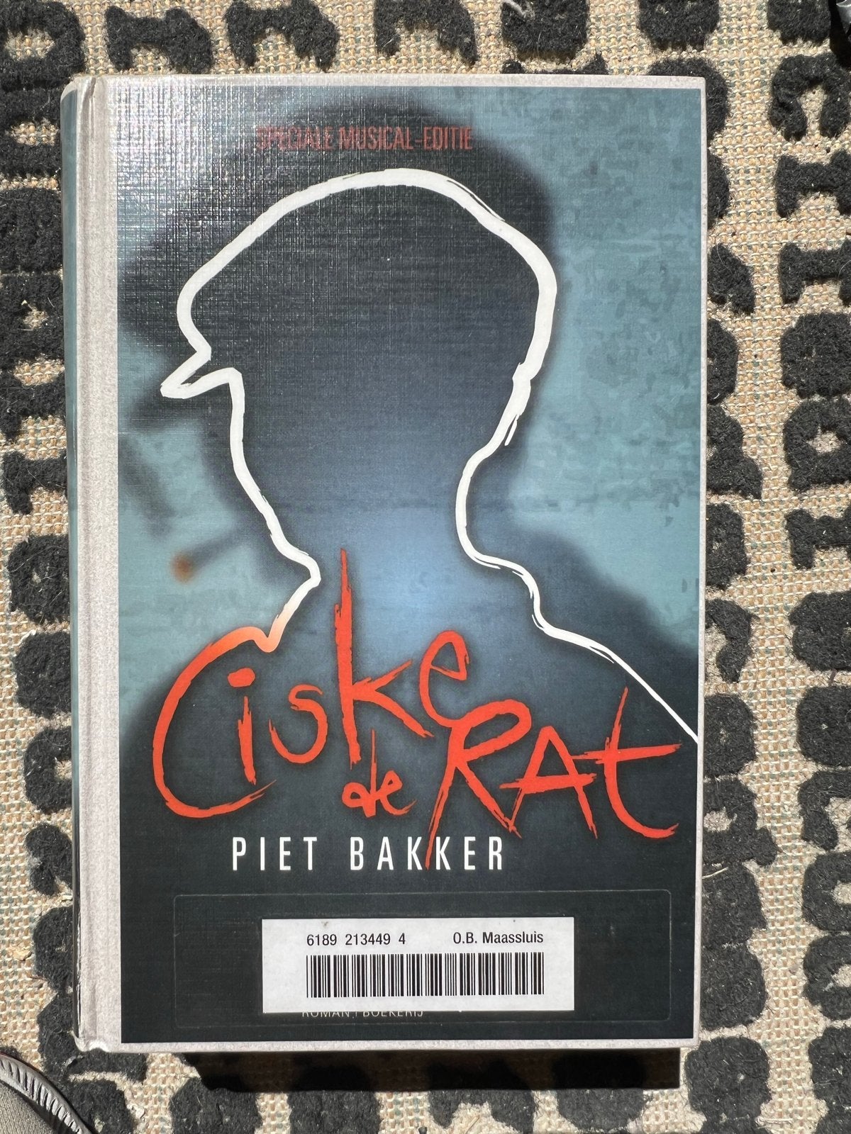 Ciske de Rat - Speciale Musical Editie - Piet Bakker, Boeken, Ophalen of Verzenden, Gelezen, Nederland