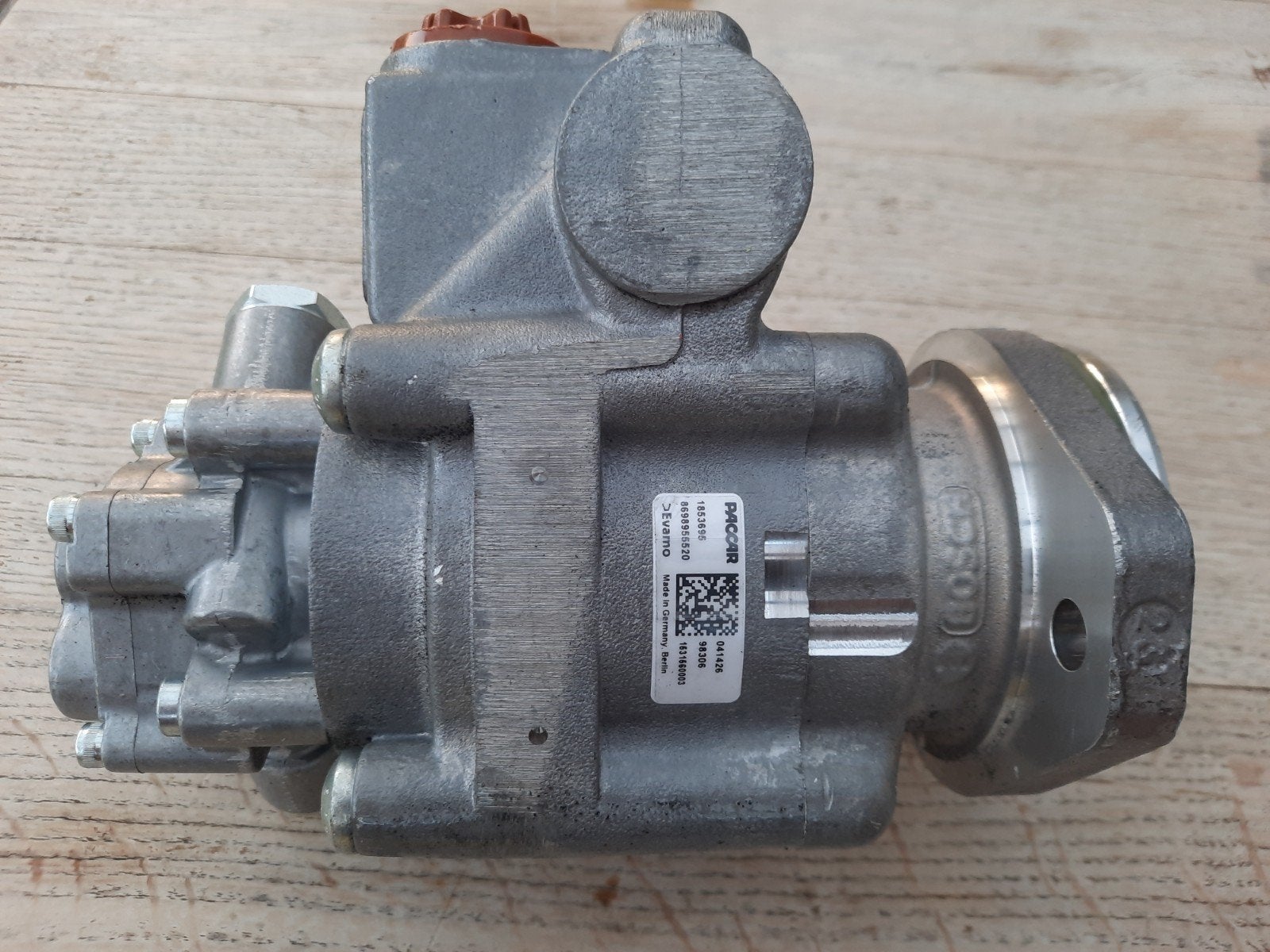 stuurpomp Daf xf  / cf  nieuw, Ophalen of Verzenden, Nieuw, DAF, Besturing