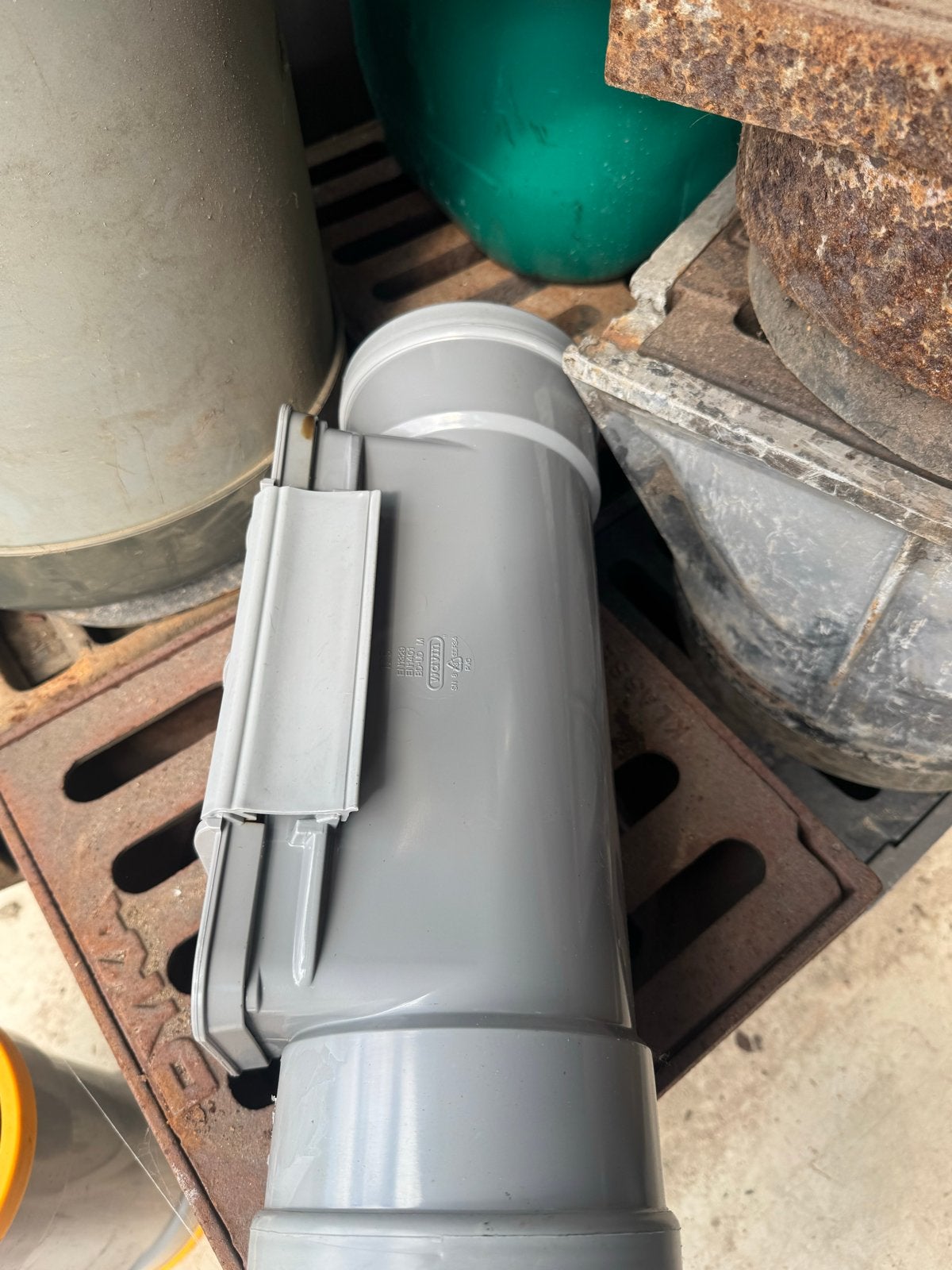 Wavin PVC ontstoppingstuk 125mm en 160mm +- 100 stuks, Ophalen, Afvoer, Pvc, Zo goed als nieuw