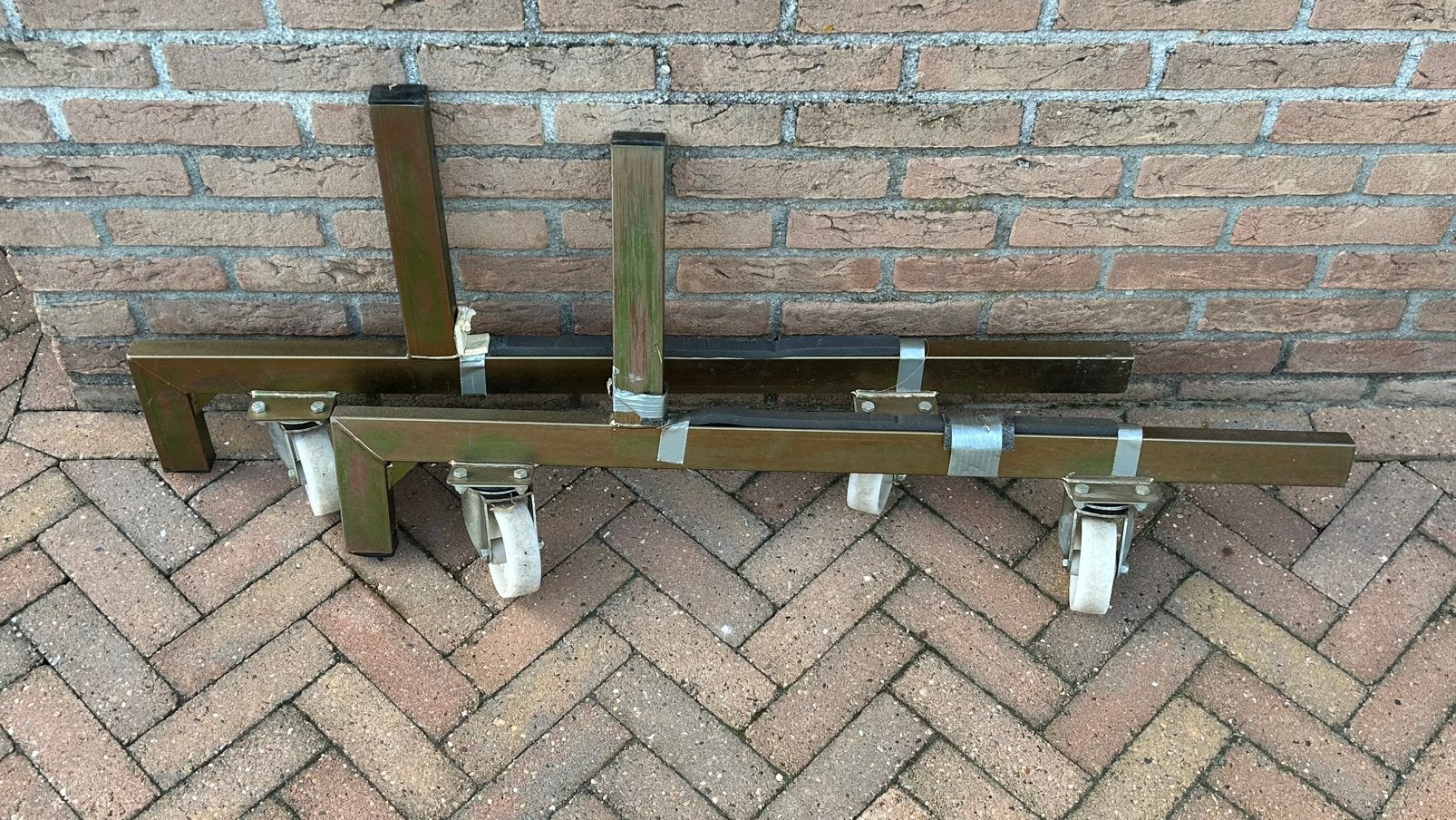 Kantelbeugels vouwwagen, Ophalen