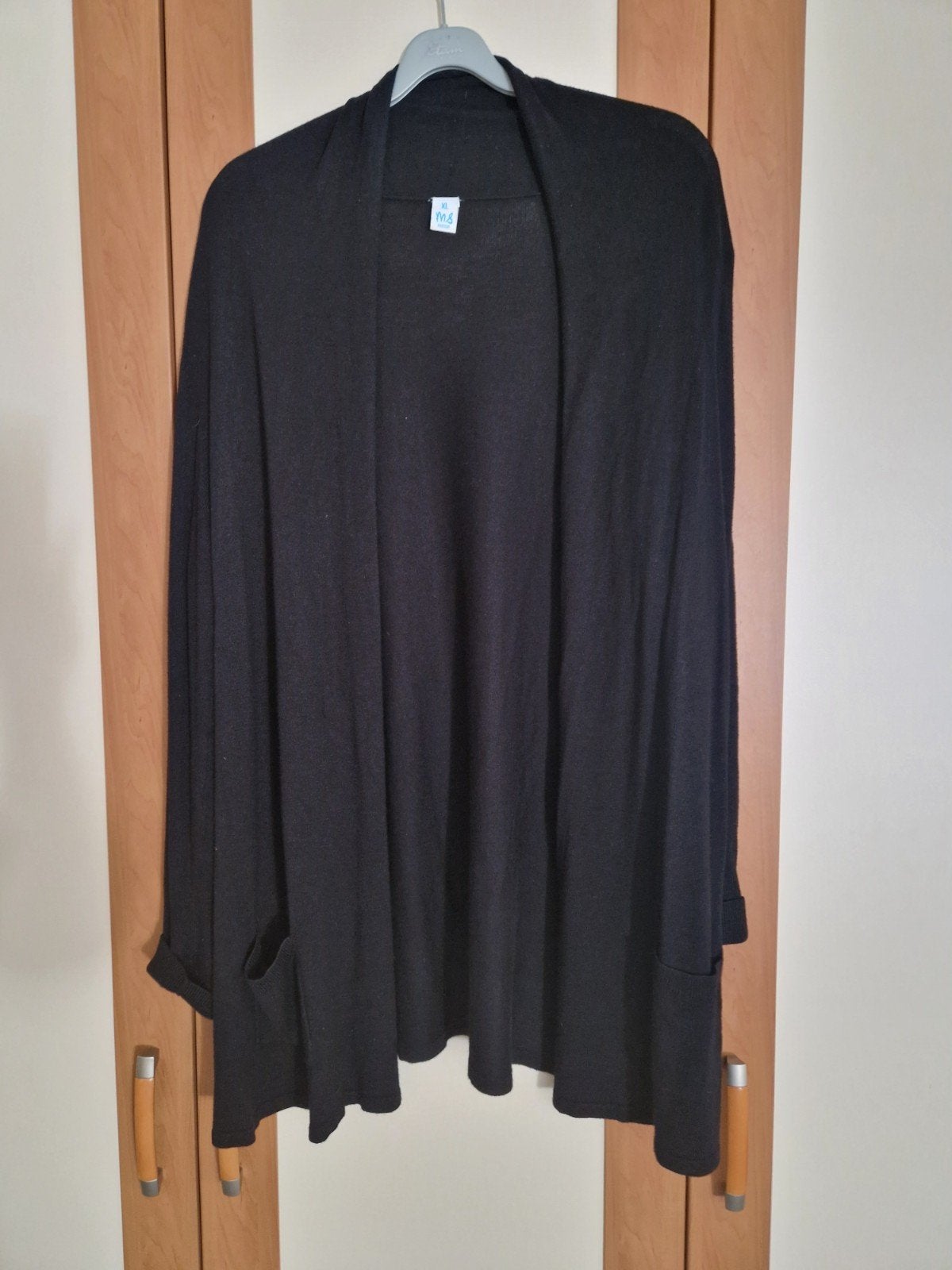 Lang zwart Vest M & S Mode mt.XL, Kleding | Dames, Zwart, Trui of Vest, Ophalen of Verzenden, Gedragen