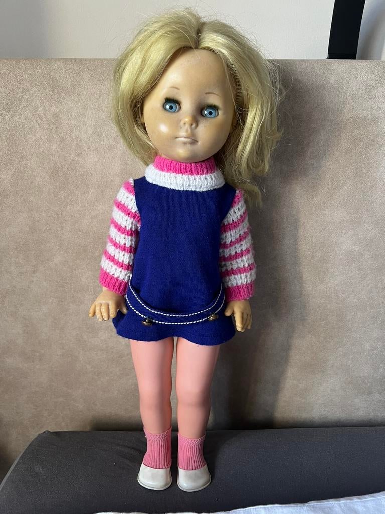 Pop “Bella”, Ophalen of Verzenden, Zo goed als nieuw, Babypop