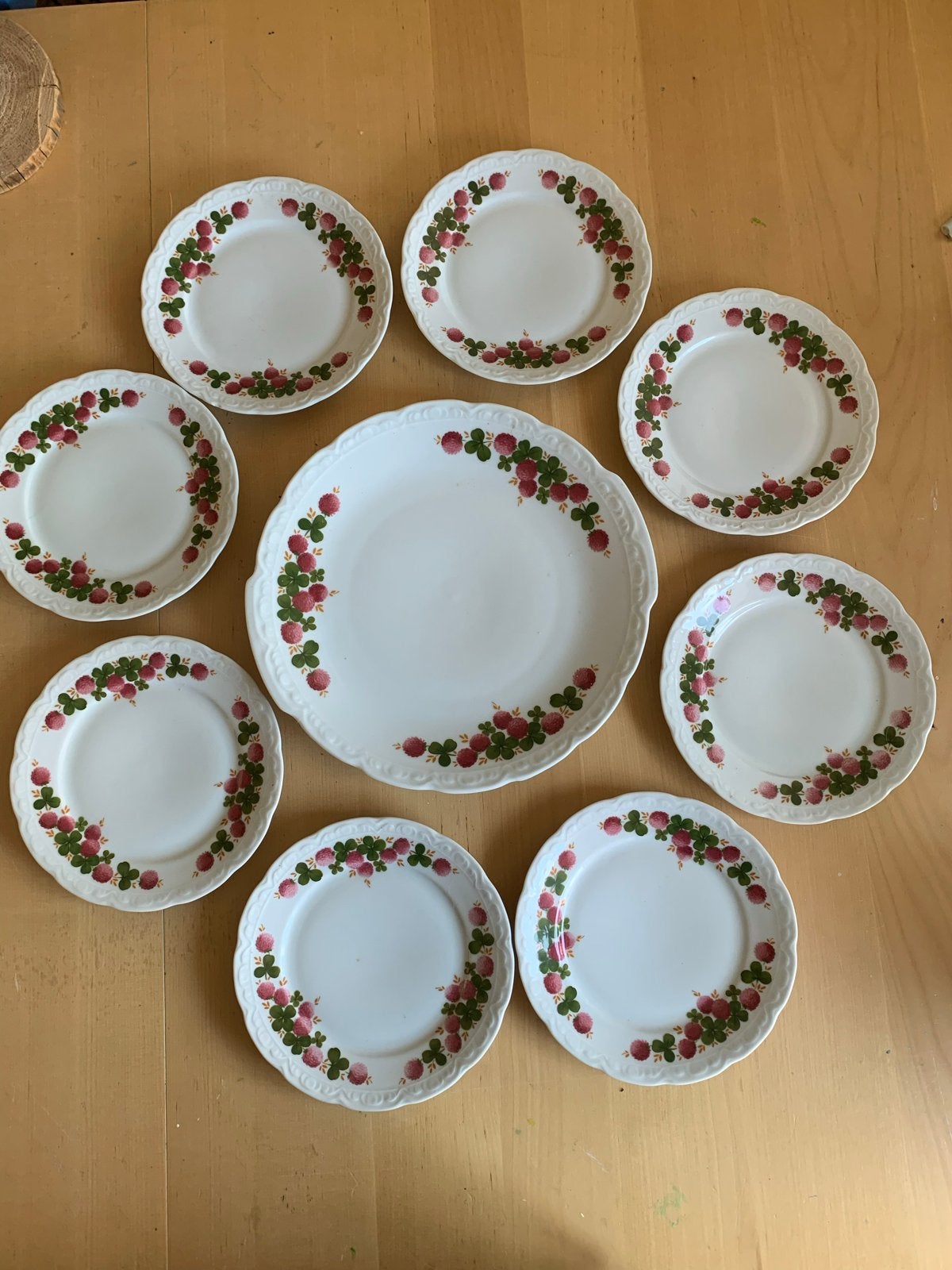 Bavaria Mitterteich gebakstel met klaverbloemen, Antiek en Kunst, Ophalen of Verzenden