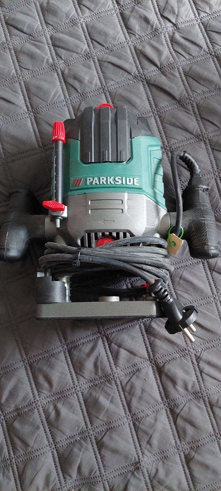 Parkside Bovenfrees POF 1200 D3 - Zo goed als nieuw, Doe-het-zelf en Verbouw, Gereedschap | Freesmachines, Ophalen of Verzenden