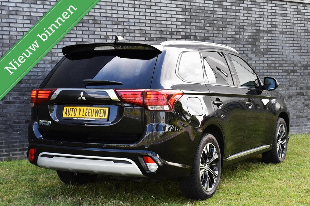 Mitsubishi Outlander 2.4 PHEV Diamand Edition 360º CAMERA/P, Auto's, Mitsubishi, Automaat, Euro 6, 4 cilinders, 1865 kg