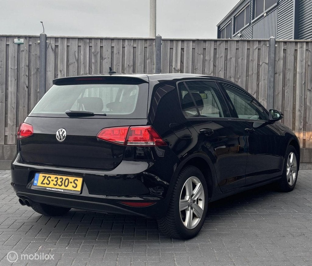 Volkswagen Golf 1.4 TSI ACT Highline//DISTRIBUTIE VV/NW APK/, Auto's, Euro 5, Stof, Gebruikt, 4 cilinders