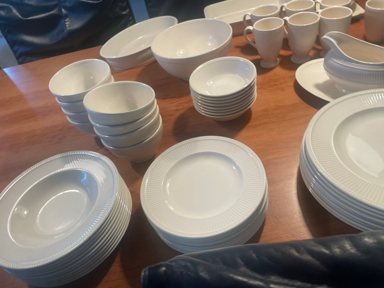 Uitgebreid Wedgwood Windsor A&H servies, Ophalen, Zo goed als nieuw, Wedgwood, Porselein