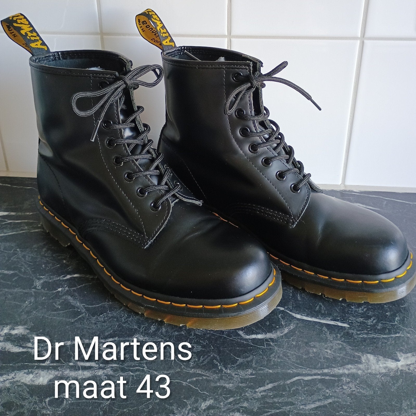 Dr. Martens 1460 Smooth Leer Laarzen Maat 43, Zwart, Lage of Enkellaarzen, Ophalen of Verzenden, Dr. Martens