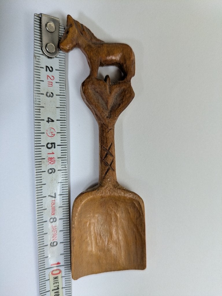 Handgesneden Houten Lepel met Paard (Volkskunst), Ophalen