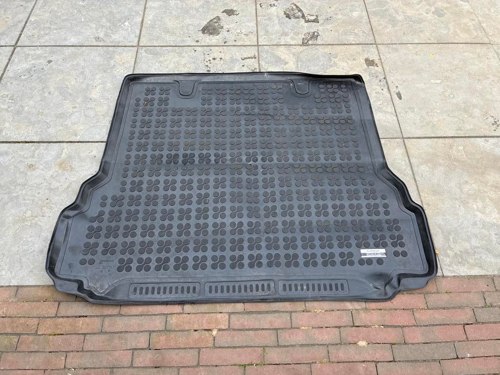 Rubberen kofferbakmat BMW 5 serie G30/G31 Touring, Ophalen, Zo goed als nieuw