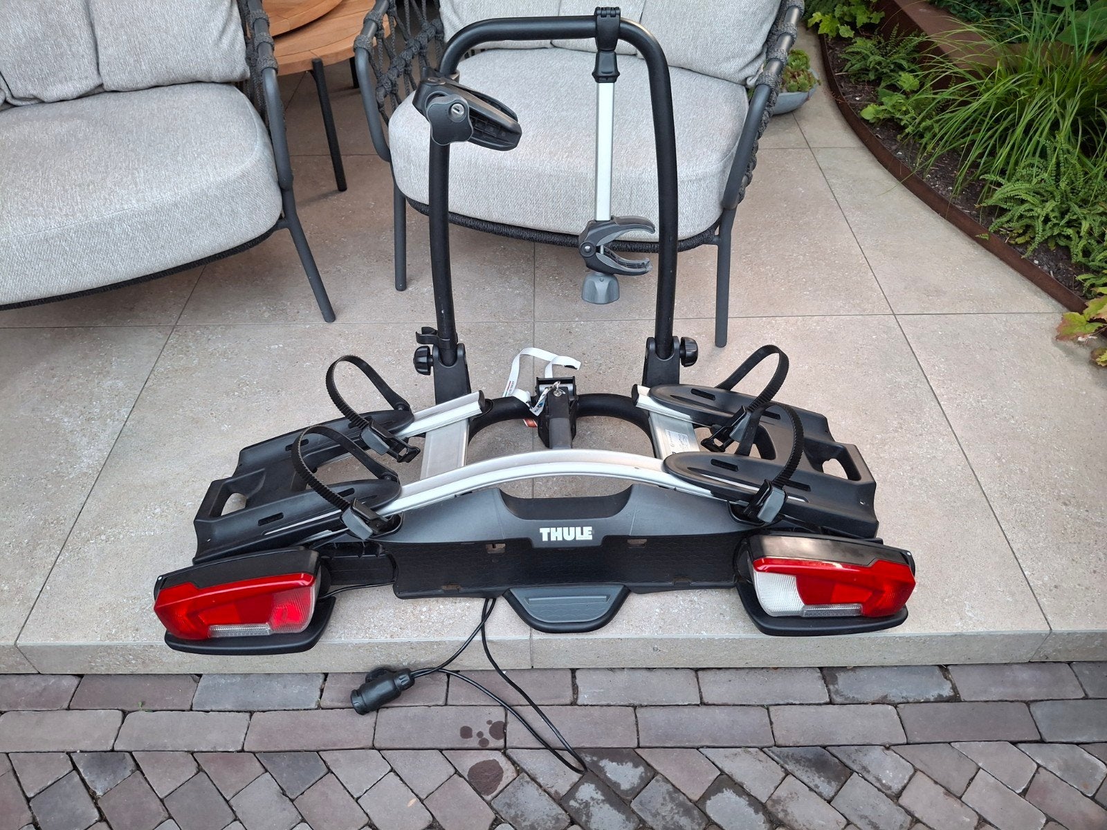 Thule VeloCompact 924 fietsendrager voor 2 fietsen kantelbr, Ophalen, Zo goed als nieuw, 2 fietsen, Trekhaakdrager